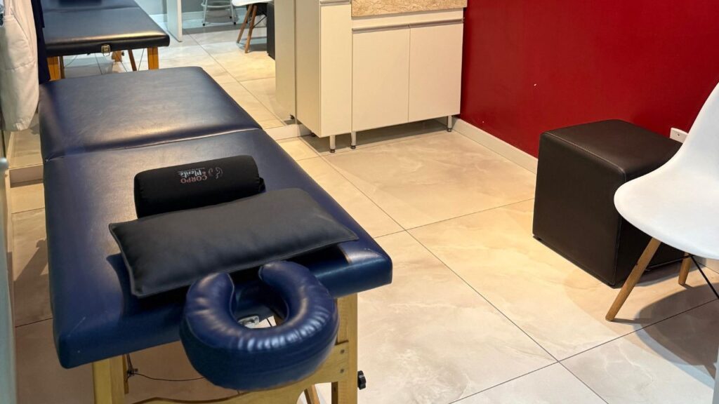 fisioterapia macaé rj, clínica de fisioterapia macaé, fisioterapeuta macaé rj, pilates macaé rj, pilates clínico macaé, quiropraxia macaé rj, massagem terapêutica macaé, fisioterapia esportiva macaé, tratamento para dor na coluna macaé, fisioterapia para hérnia de disco macaé, clínica de pilates macaé, fisioterapia para dor lombar macaé, fisioterapia ortopédica macaé, fisioterapia para joelho macaé, fisioterapia para ombro macaé, reabilitação física macaé rj